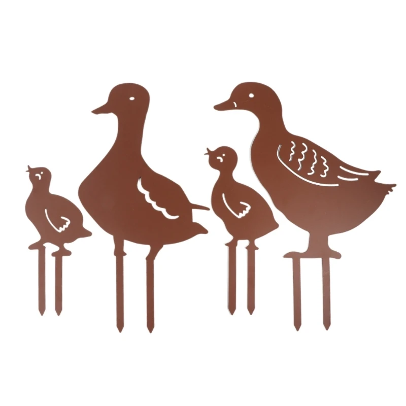 

Ducklings Family Garden Stakes Hollow Out Animal Shaped Outdoor Ornament Yard Art Decors with Stake for Courtyard Lawn 667A