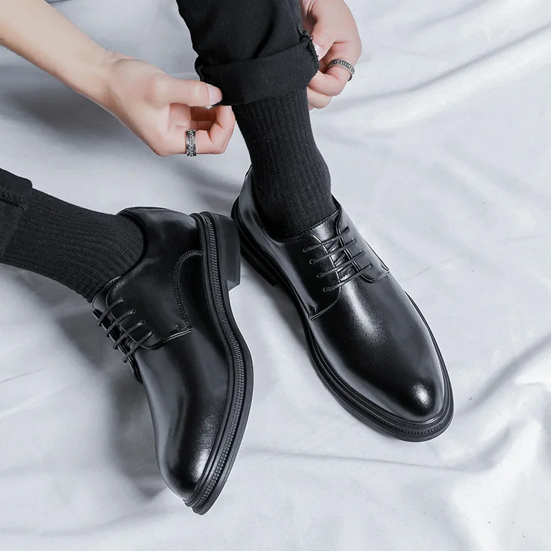 

New British Men's Dress Shoes Lace Up Leather Point Toe Black Office Shoes Men Business Shoes Wedding Oxfords Formal Shoes