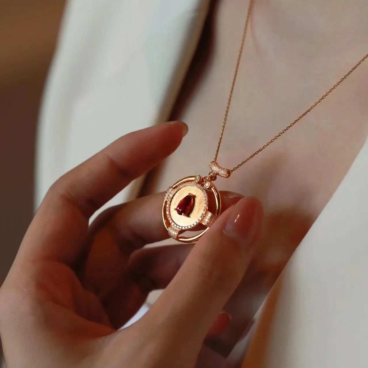 Женский кулон бери под розовое золото 14 к 2 карата