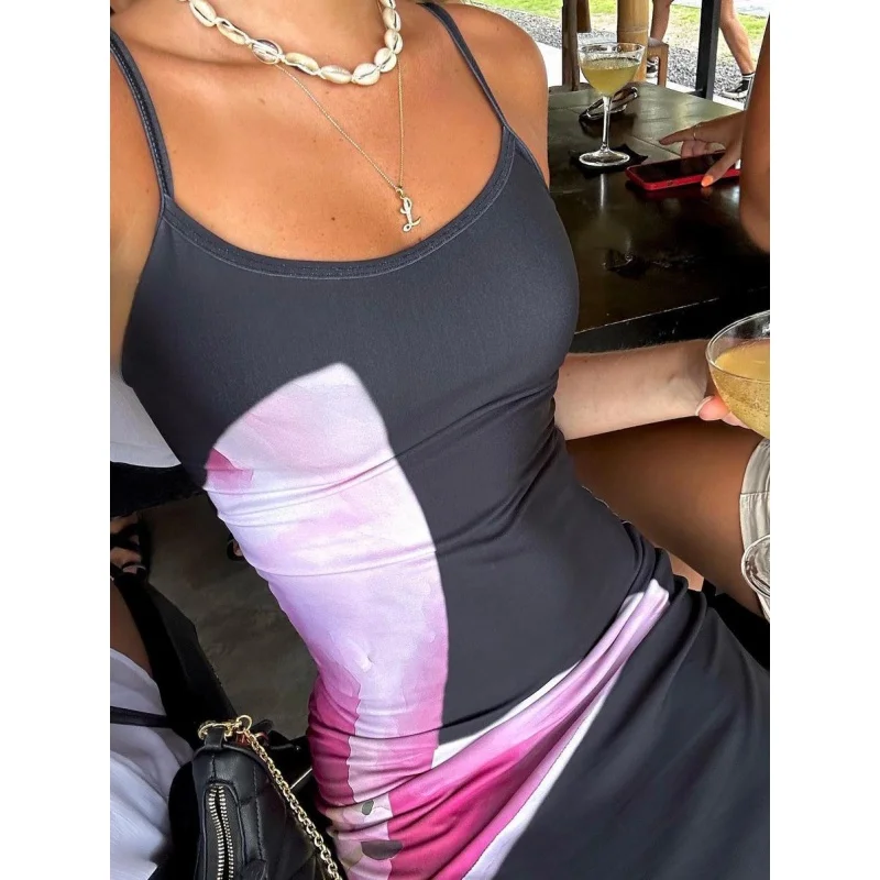 Рисунок 2 - Платье-комбинация с цветочным принтом лилии