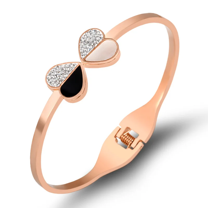 

Роскошный дизайн браслеты с инкрустированными бриллиантами Двойное сердце ракушка титановые Простые Модные браслеты из нержавеющей стали...