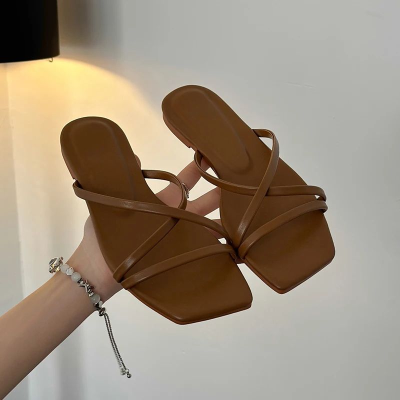 2023 Summer Beach Sides White Black Flip Flops Yellow Casual Flats Shoes Fashion Pink Slip-On Slippers Outdoor Sandals For Women