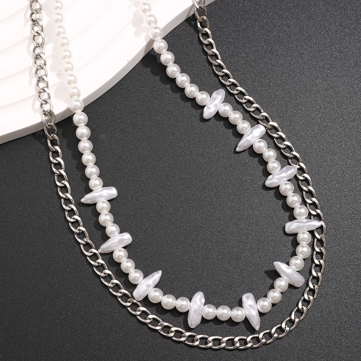 Ожерелье Salircon в стиле панк с искусственным жемчугом