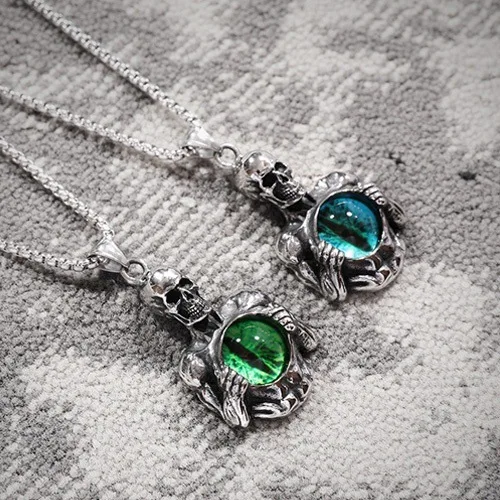 

Personality Devil's Eye Skull Pendant Necklace Blue/Green Glass Stone Long Chain Necklace Hip Hop Jewelry for Men Women