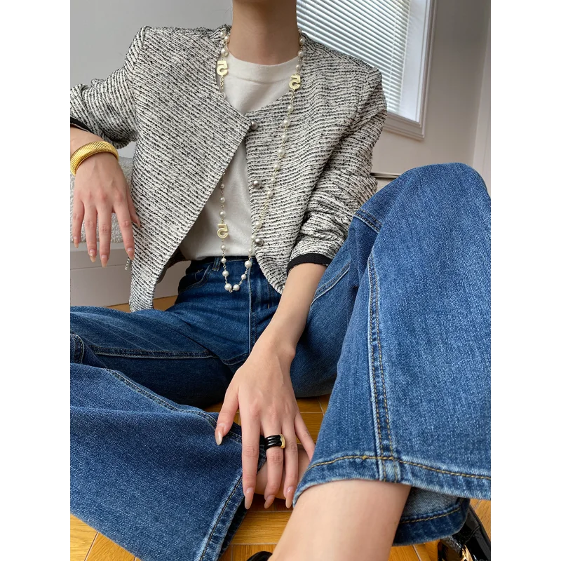 Рисунок 6 - Женское твидовое пальто с длинным