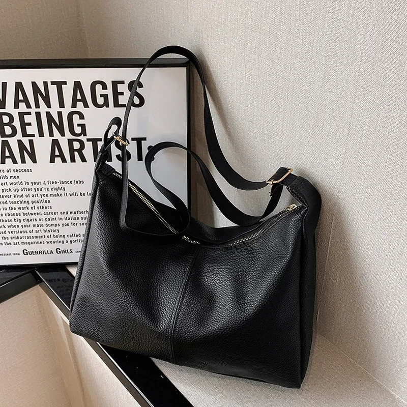 

Autumn and winter new soft leather bucket bag women's new large-capacity crossbody bag women's versatile shoulder tote bag Y2K