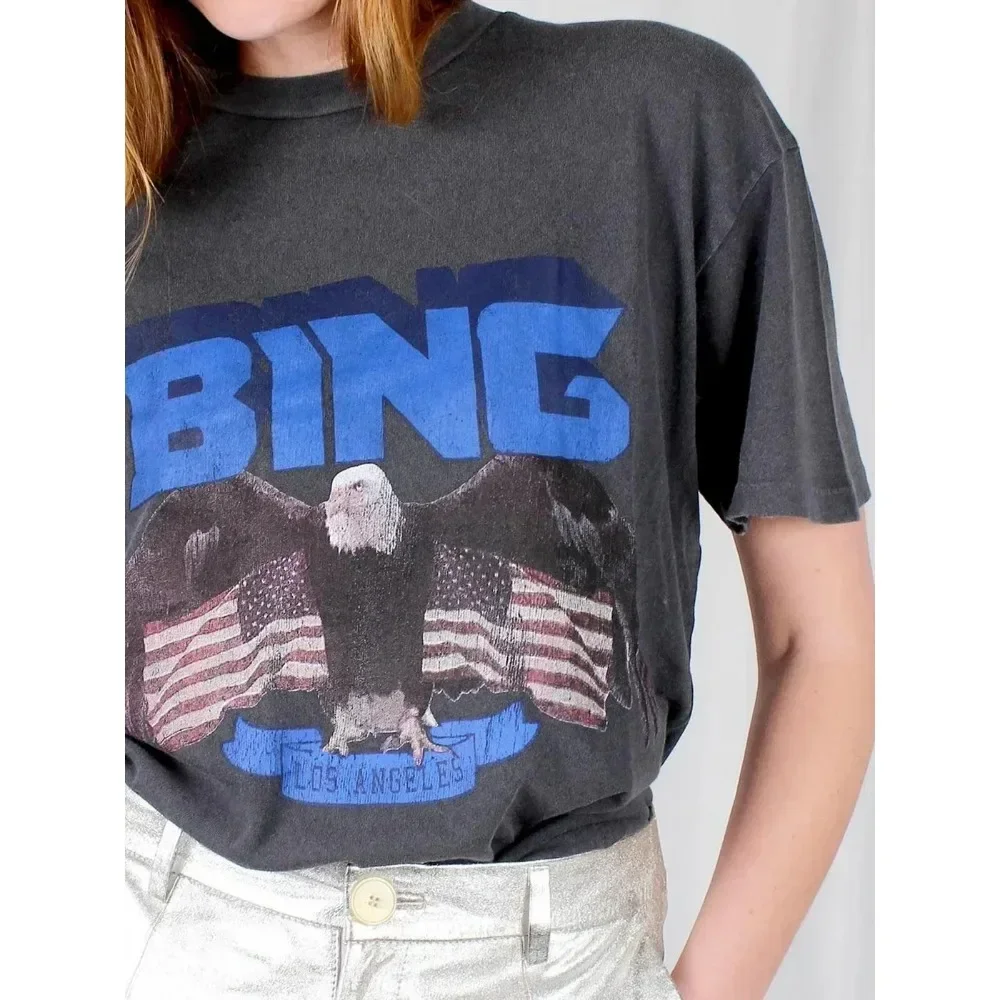 Футболка женская с круглым вырезом коротким рукавом