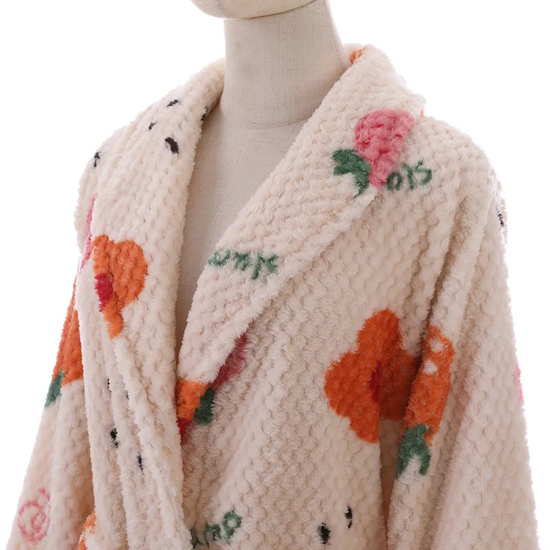 

Милый мультяшный халат, фланелевый Халат, Женская домашняя одежда из кораллового флиса, халат, одежда для сна, свободная плотная и теплая одежда для отдыха на осень и зиму