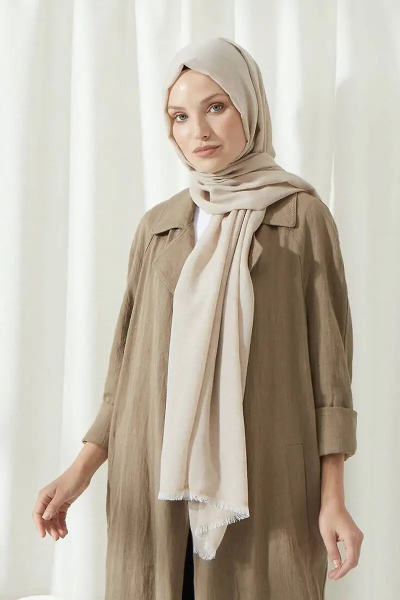

Miray Bamboo Cotton Shawl Cream