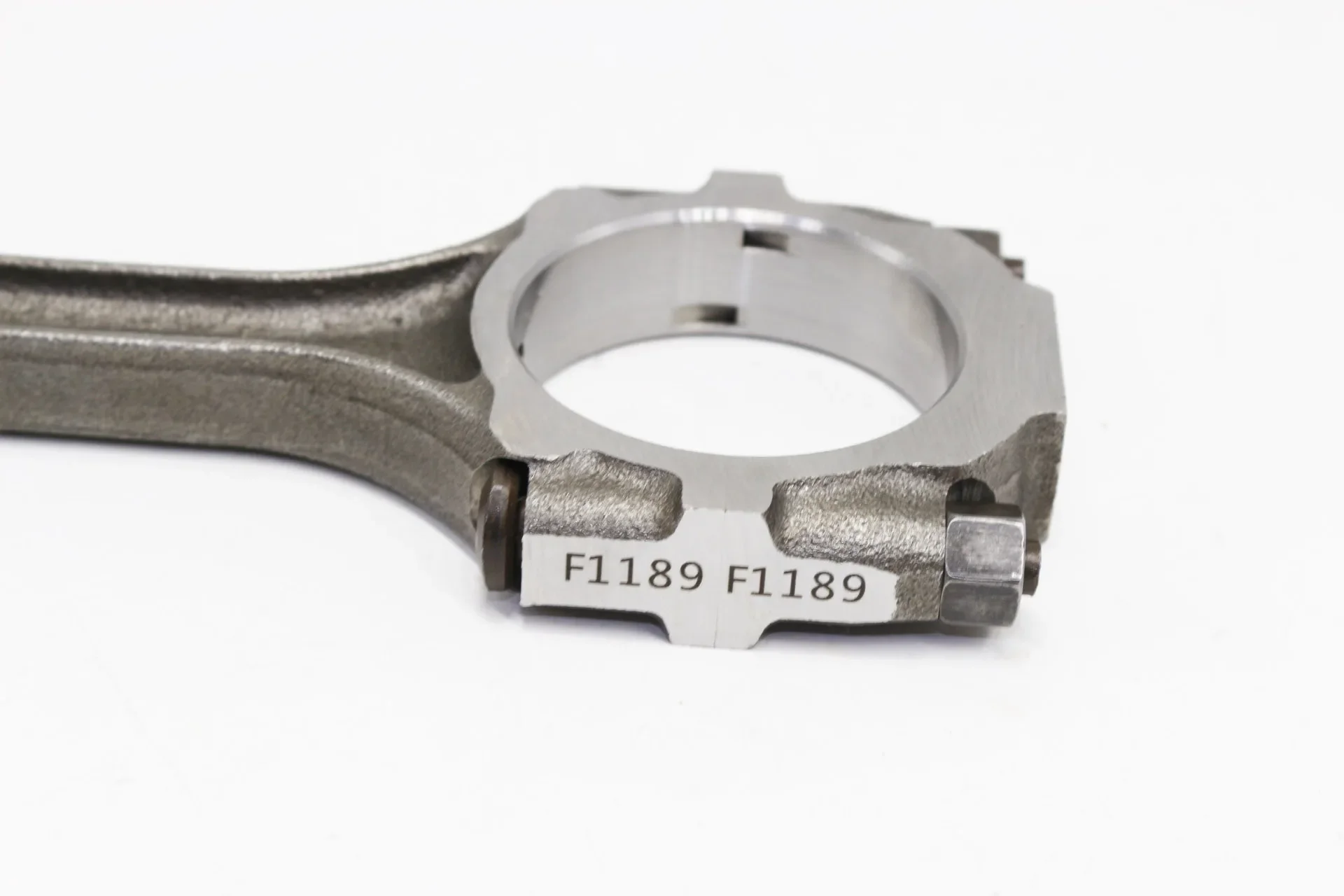 1 шт. 2351027100 шатун для HYUNDAI A1544 D4EA D4EA-V D4EB SANTA FE TUCSON ELANTRA CRDi