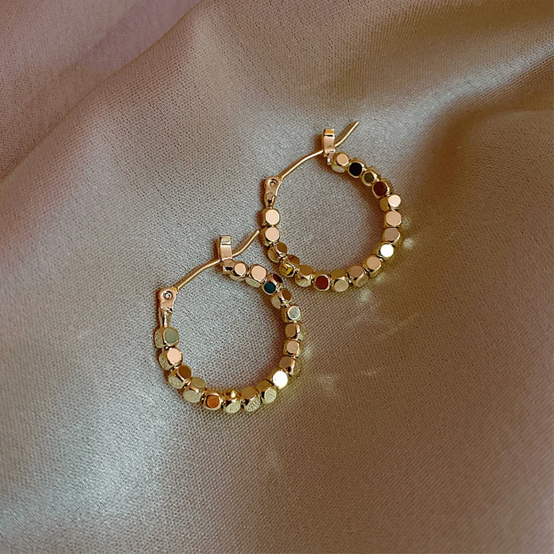 

New Small Circle Round Hoop Earrings Vintage drop Earrings for women Metal Fashion Statement Dangle Earring 2023 Trend Jewelry
