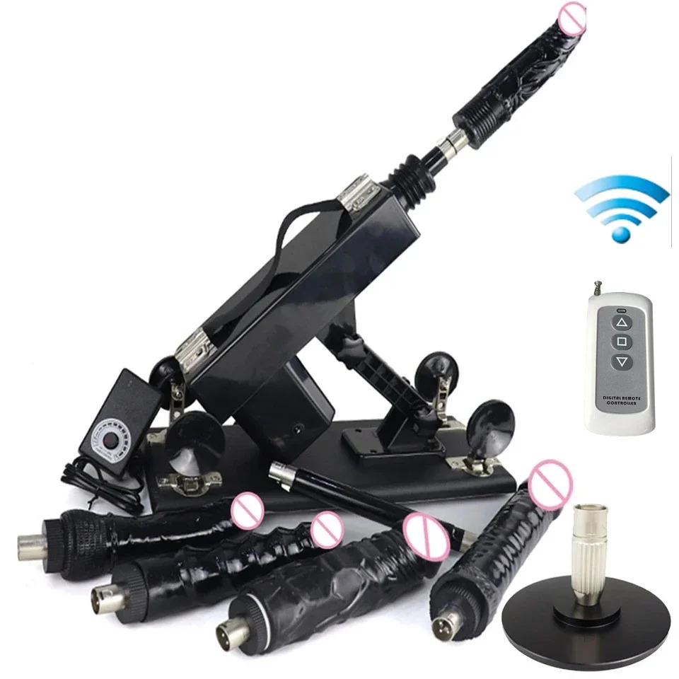 Әйелін достары үшін шешіндіреді