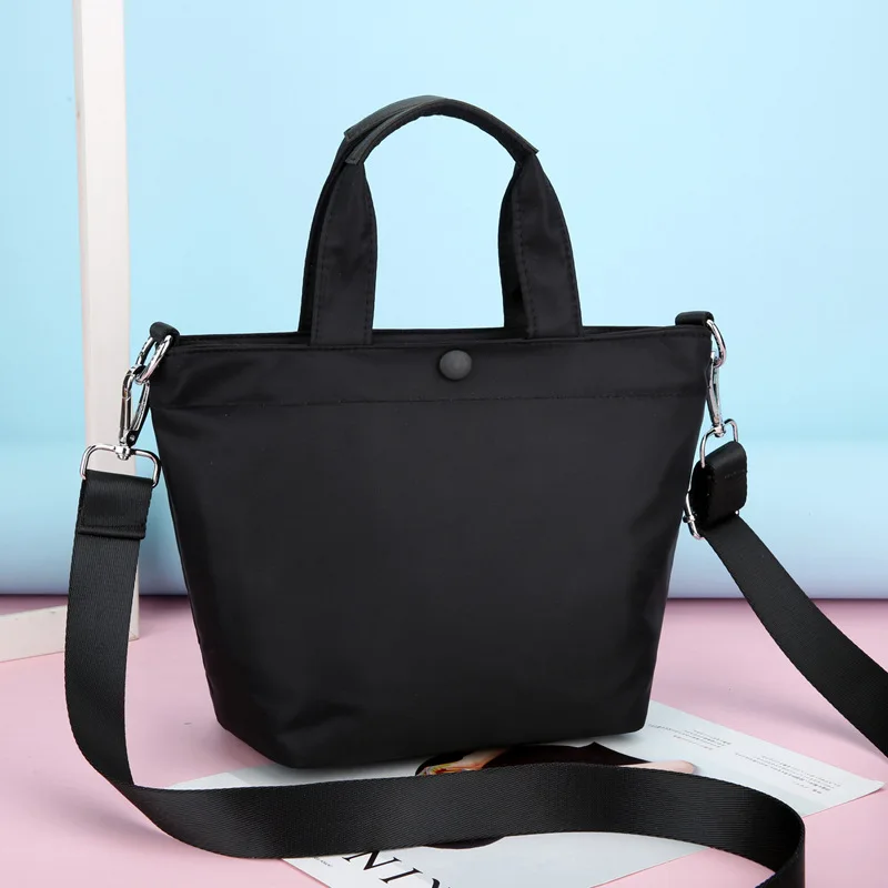 

Сумка женская зимняя, новая простая трендовая сумка через плечо Ins, сумка из ткани Оксфорд, модная женская сумка через плечо большой вместим...