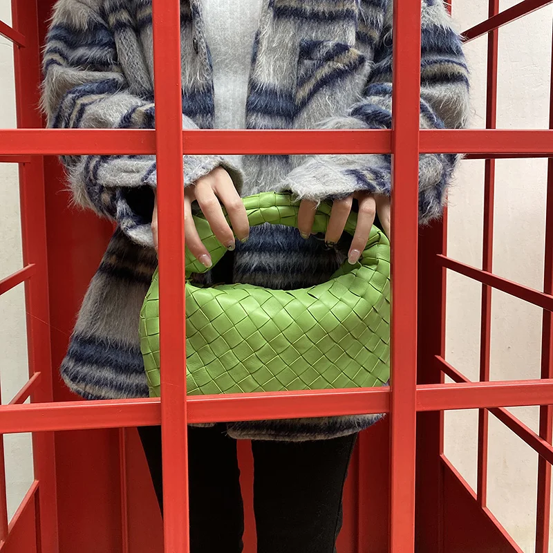 

Donna-in 2022 Новый трендовый зеленый Intreccio клатч из овчины для женщин роскошный дизайнерский Y2K модная лимонная Сумочка женская
