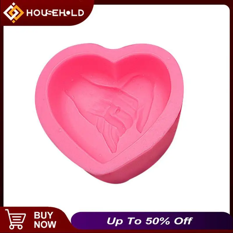 

Mothers Day Silicone Soap Mold Sugar-turning 3d Mould Holding Hands Diy Form Baking Tool Handmade Decorating Mould Tools
