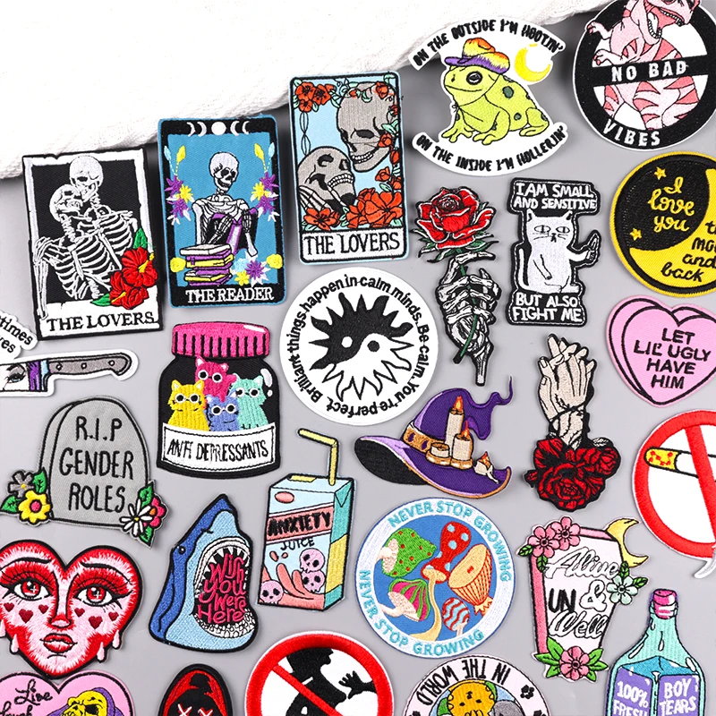 

Punk Style Patch Iron On Patches On Clothes Cartoon Applique Embroidered Patches For Clothing Stickers DIY Sewing/Fusible Patch