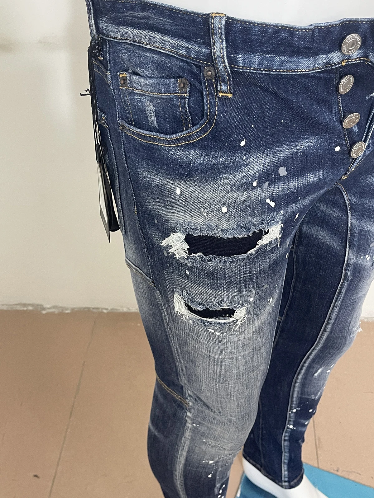 Spring/Summer 2023 new jeans d2 jeans splicing dark blue wash wear-resistant slim-fit micro-bullet casual patch paint 388