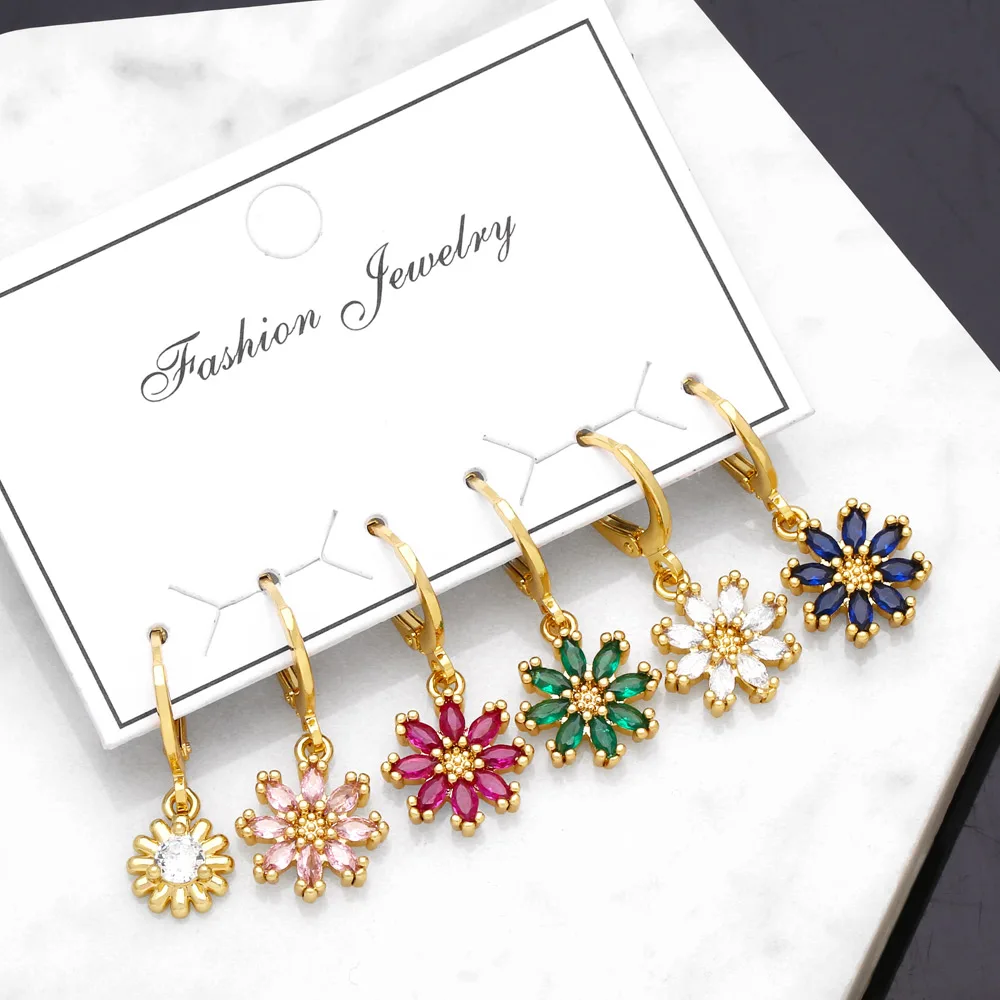 

FLOLA Y2K 6pcs/lot Colorful Crystal Daisy Flower Earrings for Women Polish Gold Plated Hoops Huggie Earrings CZ Jewelry ersa250