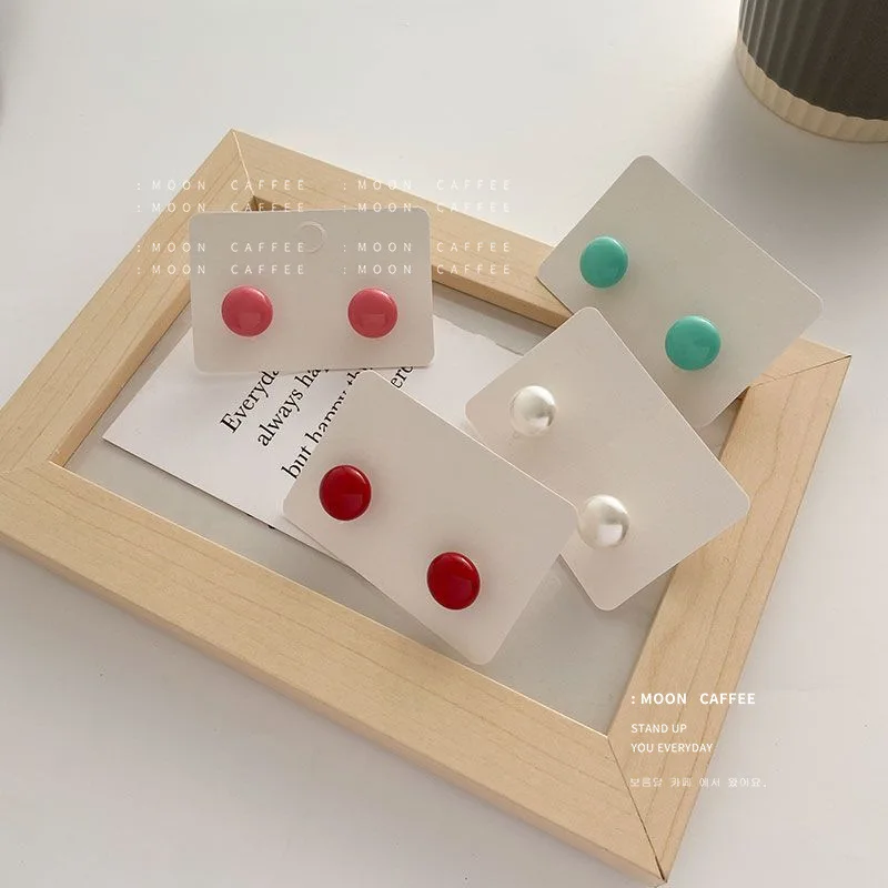

Temperament Color Round Solid Color Stud Earrings for Women Simple Retro Earrings New Jewelry Gift