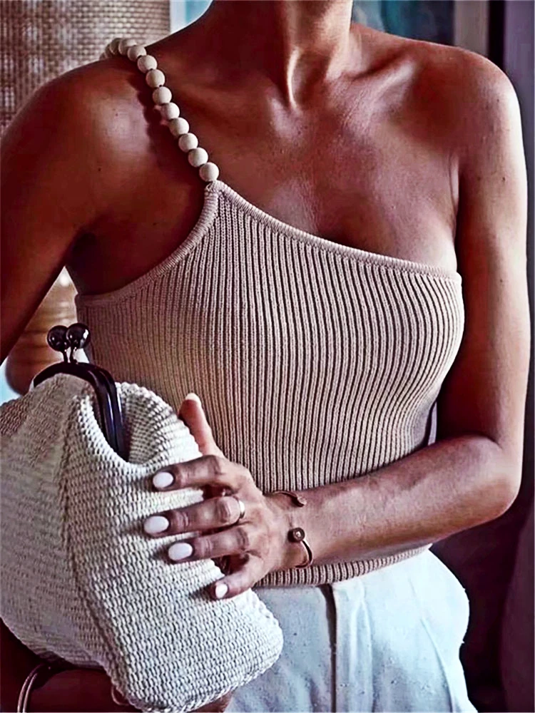 

2022 Summer T-shirt New Women's Fashion Design Sense String Decoration Asymmetric Needle Sling Knitted Slim Women Tops
