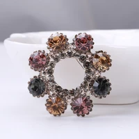 fashion new crystal garland brooch female retro luxurious shawl button coat collar pin accessories for women trend jewelry