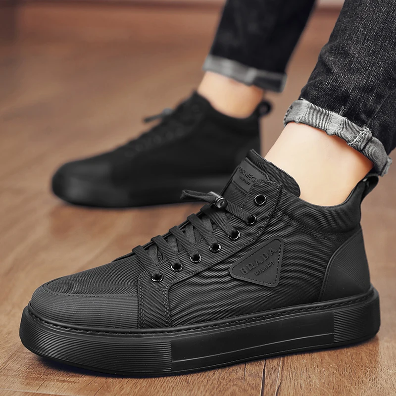 

2023 Fashion Men Canvas Shoes High Top Designer Sneakers High Quality Breathable Casual Shoes Black Flat Basket Lace Up Trainers