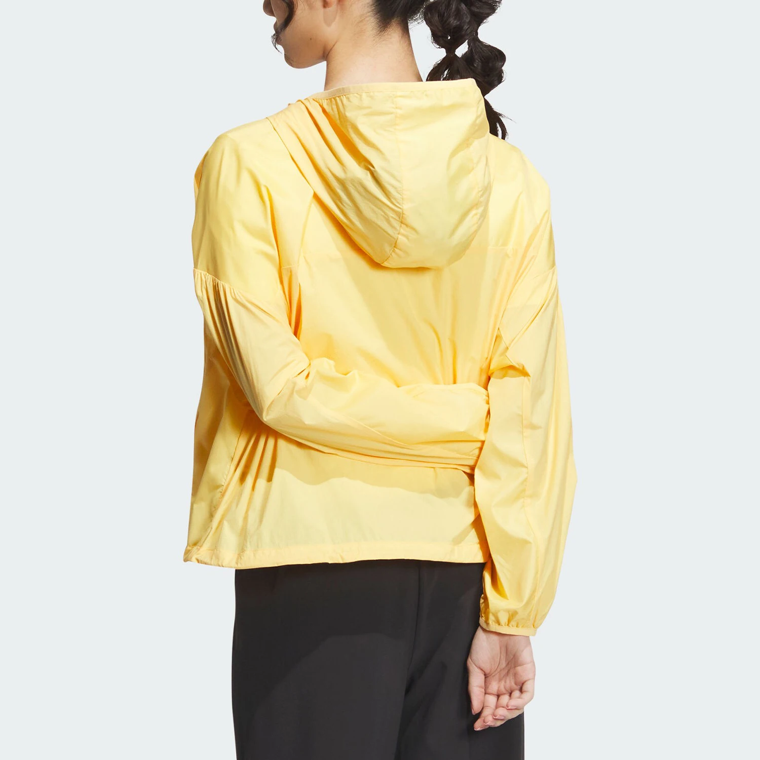 Фото Оригинальная женская солнцезащитная куртка Adidas TECH UPF HD JKT IM8836 №3