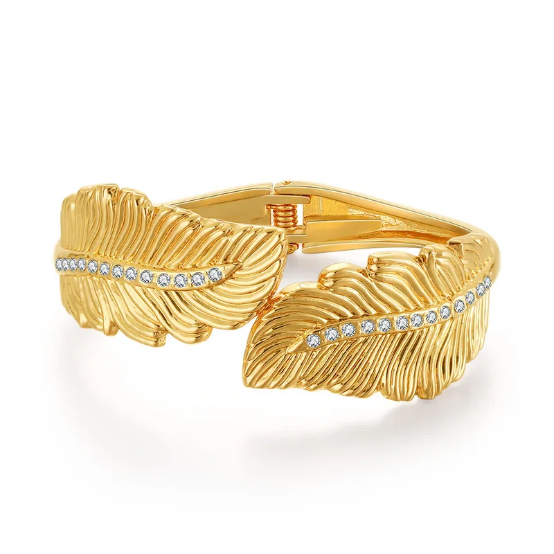 

2022 Jewelry New French Vintage Bracelet Leaf-shaped Diamond Bracelet High Quality Open Bracelet Ladies Jewelry Wholesale
