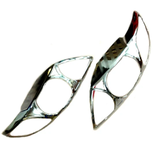 Хромированная накладка на фару для Toyota Corolla 07-10