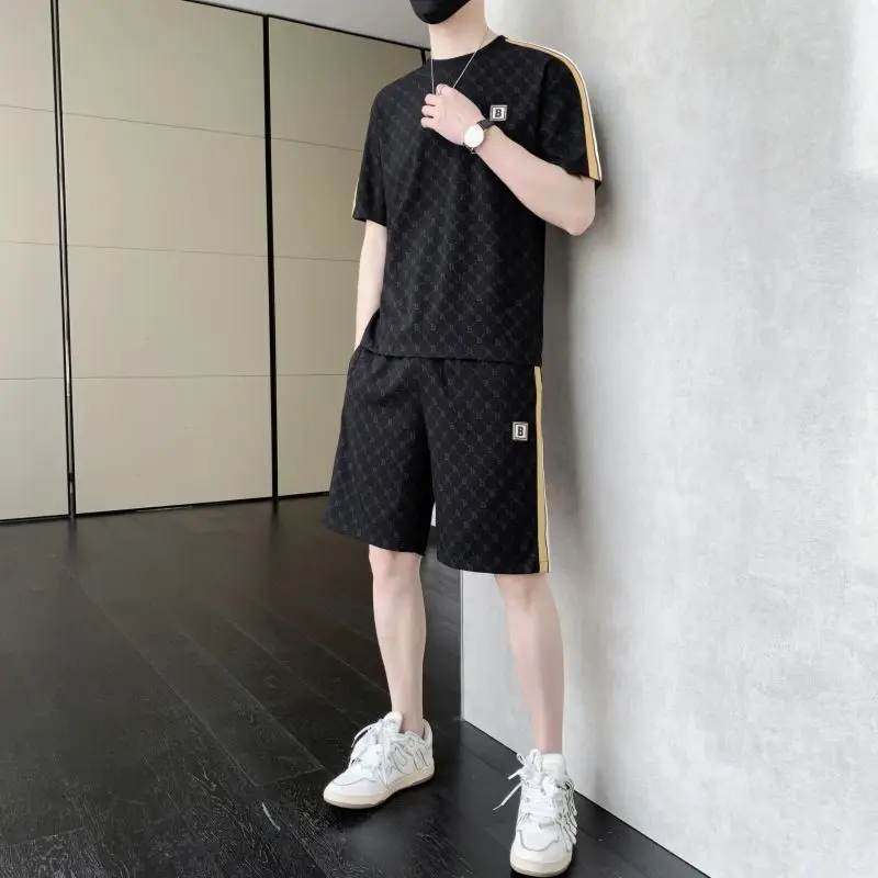Men's Summer New Casual Ice Silk Suit Men's Trendy Handsome T-Shirt + Shorts Sports Two-Piece Suit Fashion Printed Suit