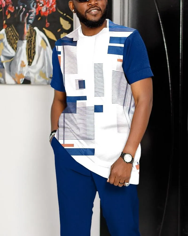 Рисунок 2 - Костюм спортивный мужской с 3D-принтом