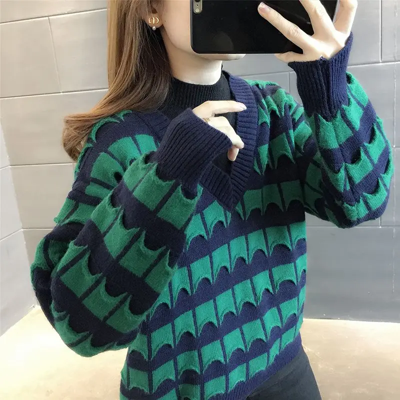 Клетчатый женский свитер с полувысоким воротником новый осенне-зимний свободный