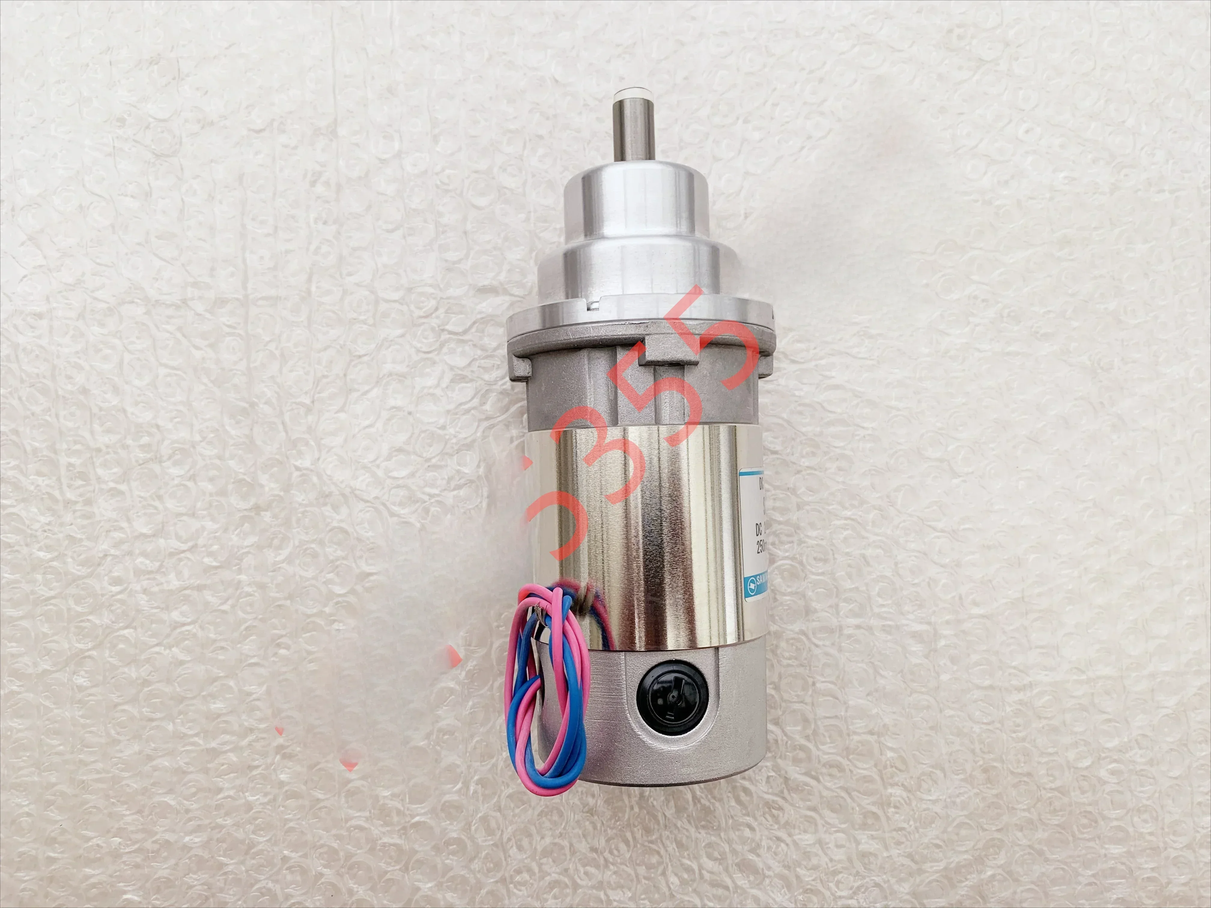 SS40E2-L1-10 DC24V SAWAMURA DENKI Мотор Sawamura Корректирующий двигатель