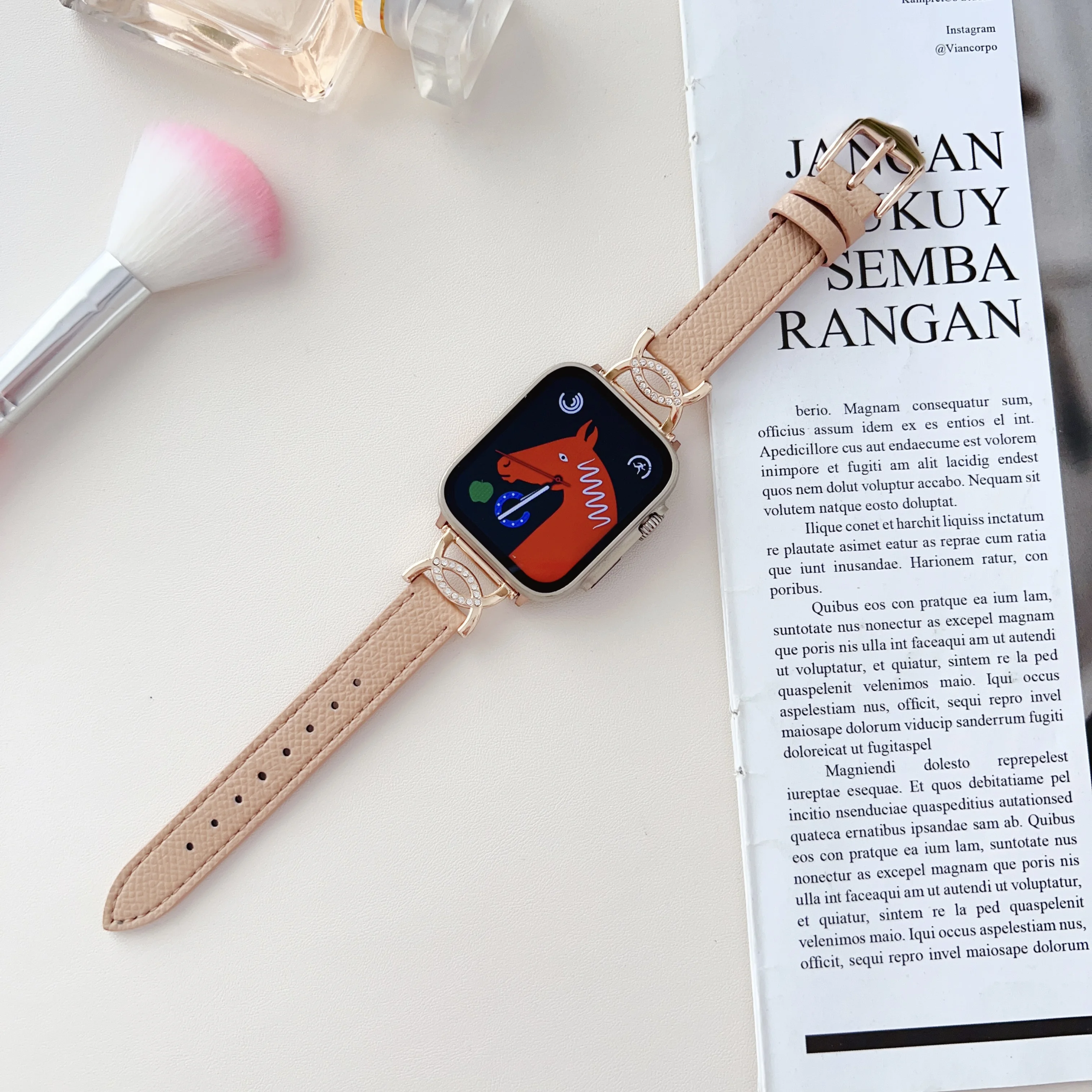 Leather Bnad For Apple Watch 8 7 6 SE 5 4 41 45mm Diamond Wrist Strap bracelet For iwatch Series Ultra 49mm 40mm 44mm 38mm 42mm