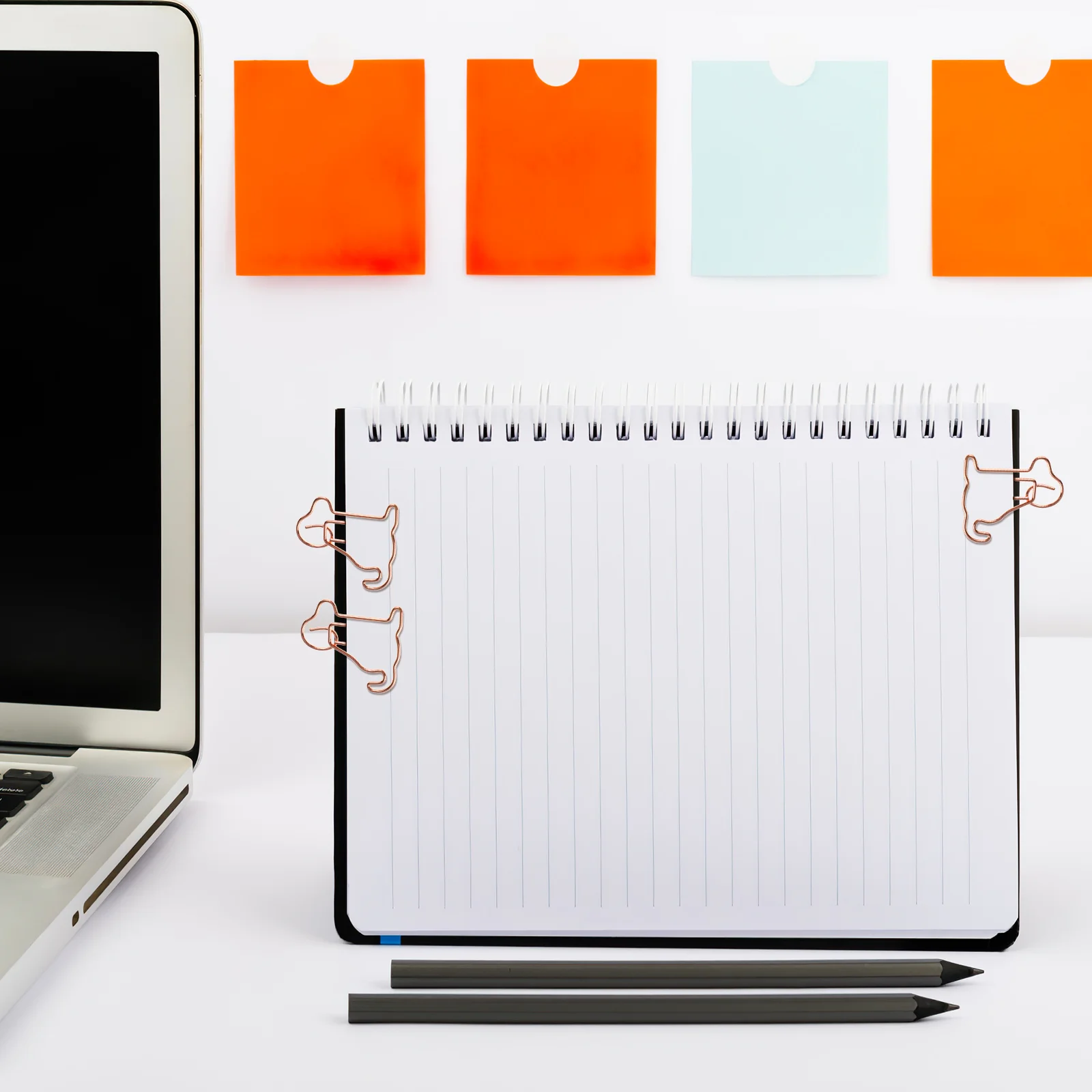 Рисунок 5 - Зажим для бумаги в виде кошки