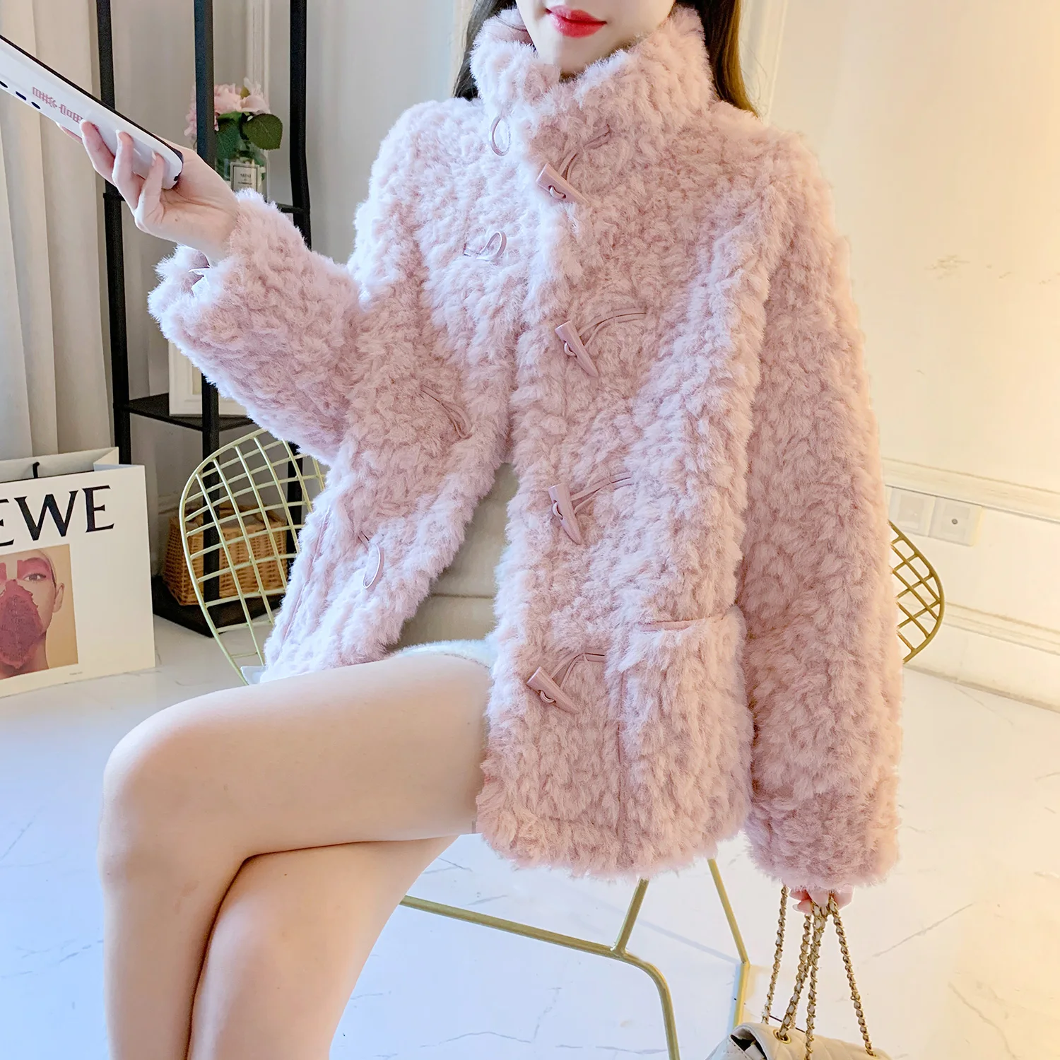 2022 Winter Women New Imitation Fur Warm Jackets Female Thicken Stand Collar Loose Outerwear Ladies Faux Lamb Fur Coats U443
