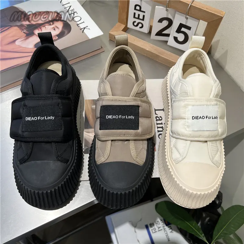 

Sneakers Fashion Women Slip on Shoes Woman Platform Sneakers Flat Walking Women's Shoes Ladies Vulcanize Shoes Zapatos De Mujer