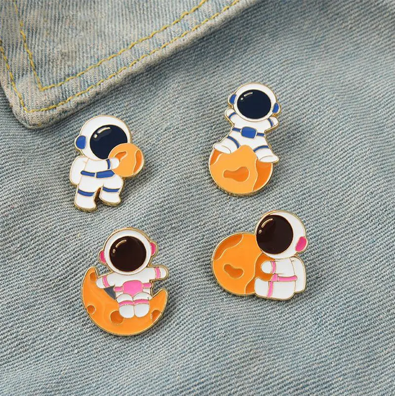 Эмалированная булавка Explore The Planet на заказ металлические броши космонавта значок