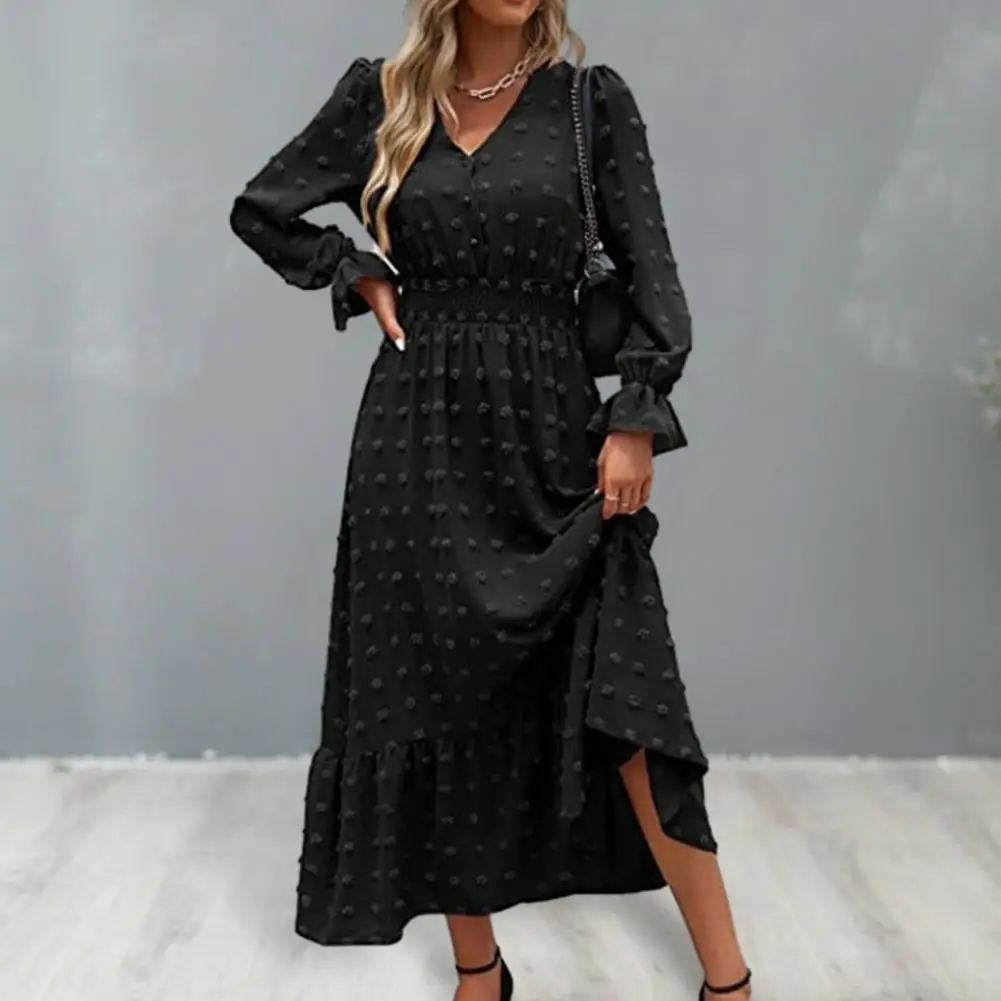 

Платье-макси в горошек, с V-образным вырезом и поясом на резинке