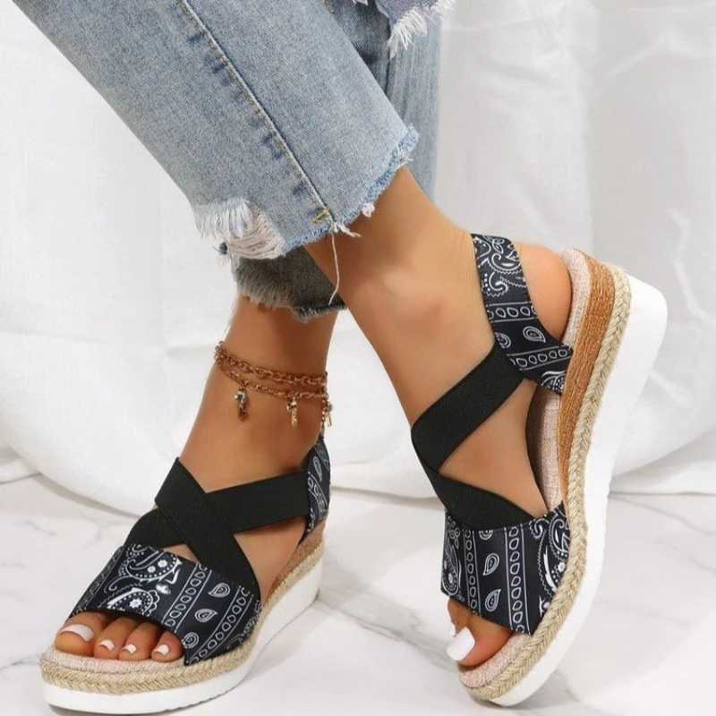 

New Women's Sandals Fashion Flower Buckle Wedge Flats Rope Braided Platform Open Toe Beach Shoes Sandália Flip Flop