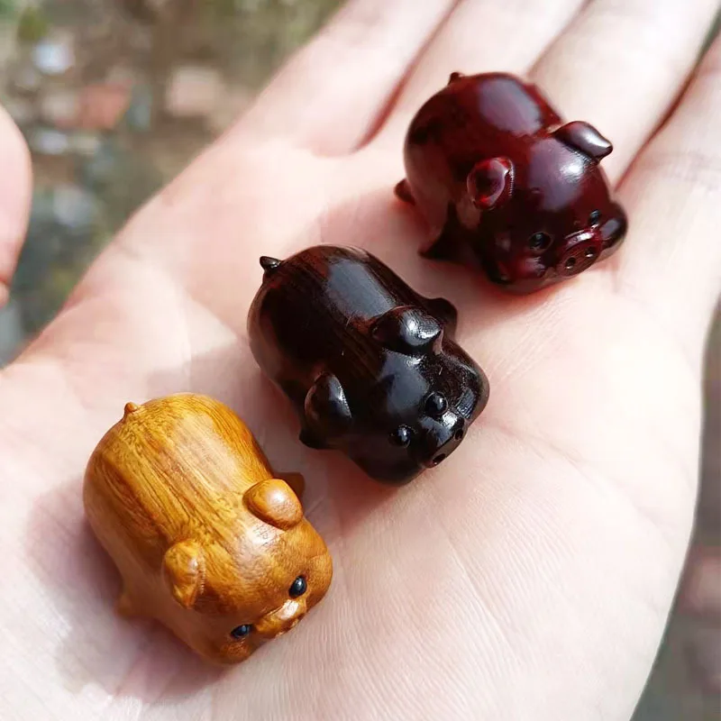 

Wood carving pig ornaments diy jewelry pendant key chain children's gift