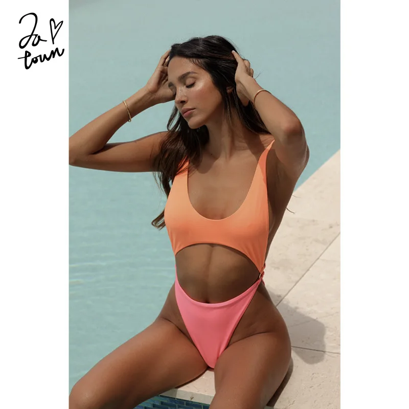 Женский купальник новинка 2022 пикантный слитный с вырезами женский градиентными