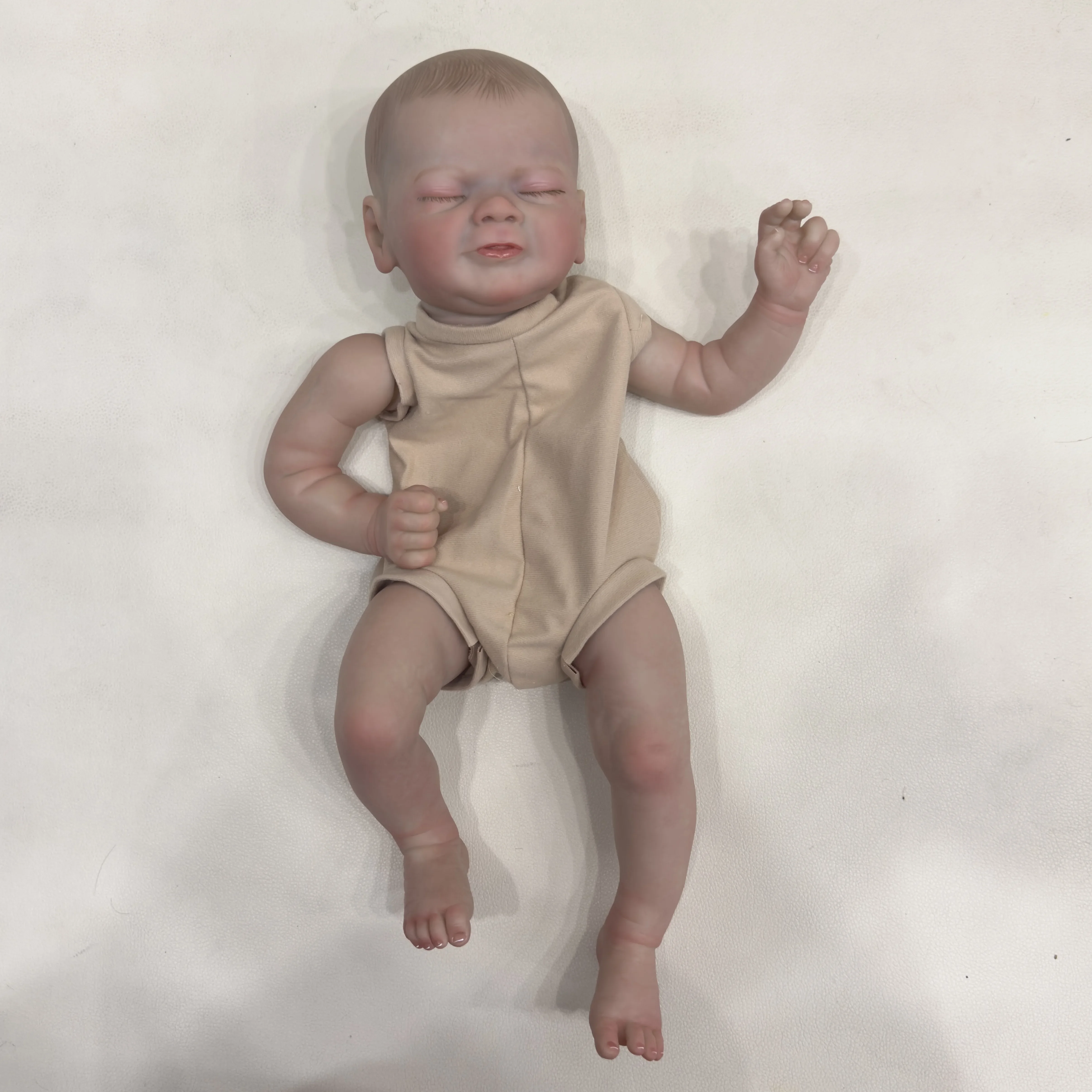 NPK 19-дюймовый Romy Reborn спящий комплект Реалистичная кукла для новорожденных есть