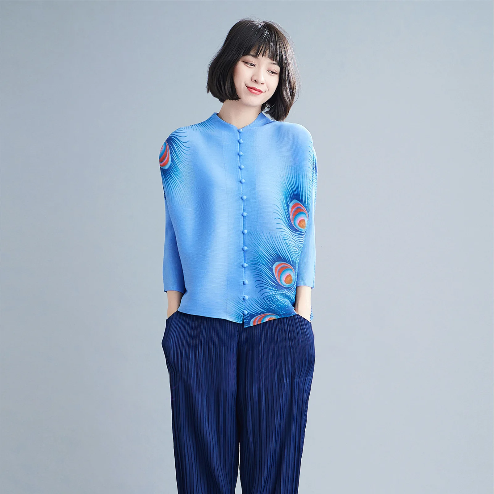 Miyake pleated 2022 new early autumn women's coat fashion temperament shirt women's spring top