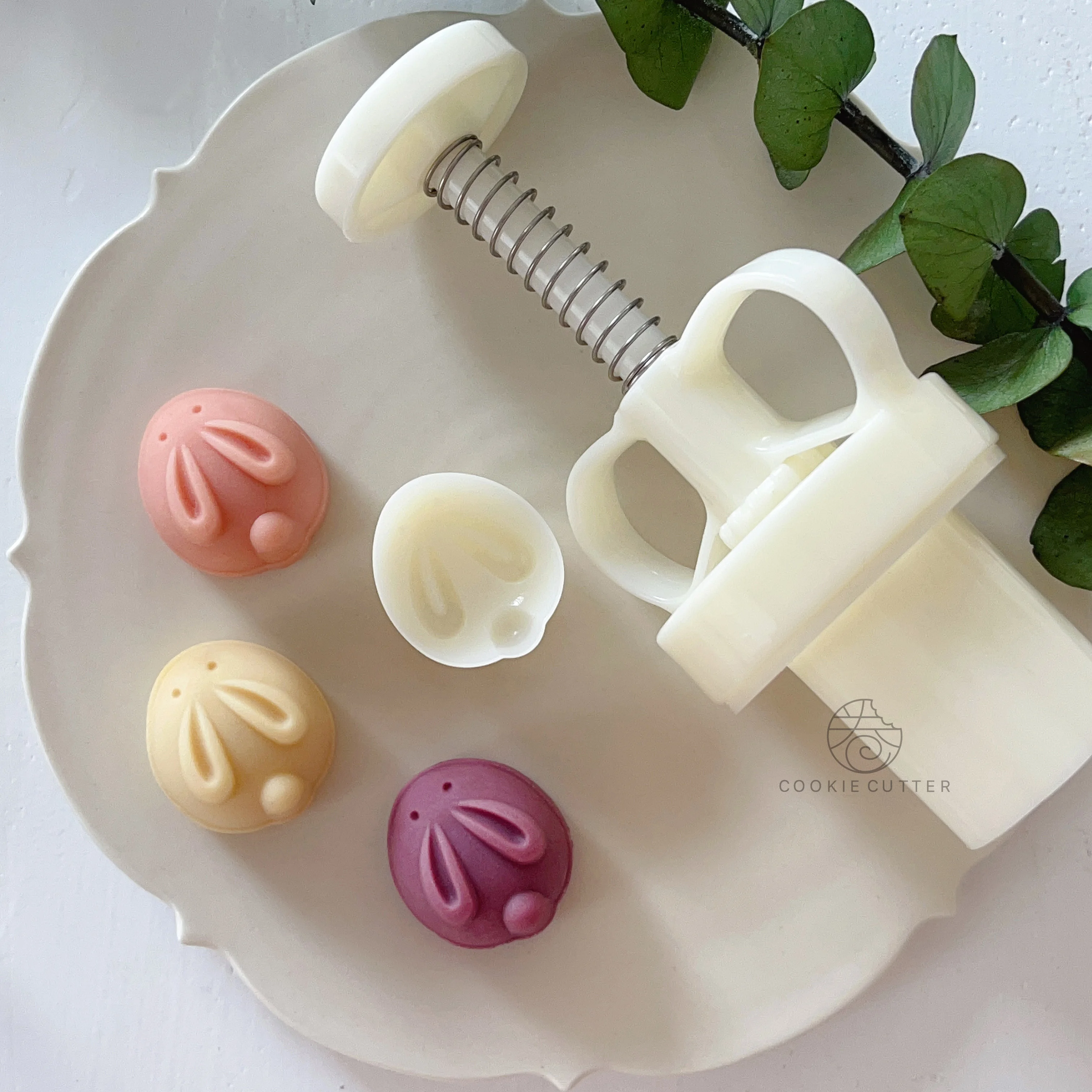 

20g 50g Mid-Autumn Festival Bunny Mooncake Mold 3D Rabbit Shape Pineapple Cake Hand Pressing Mold ABS Plastic Fondant Cake Tools