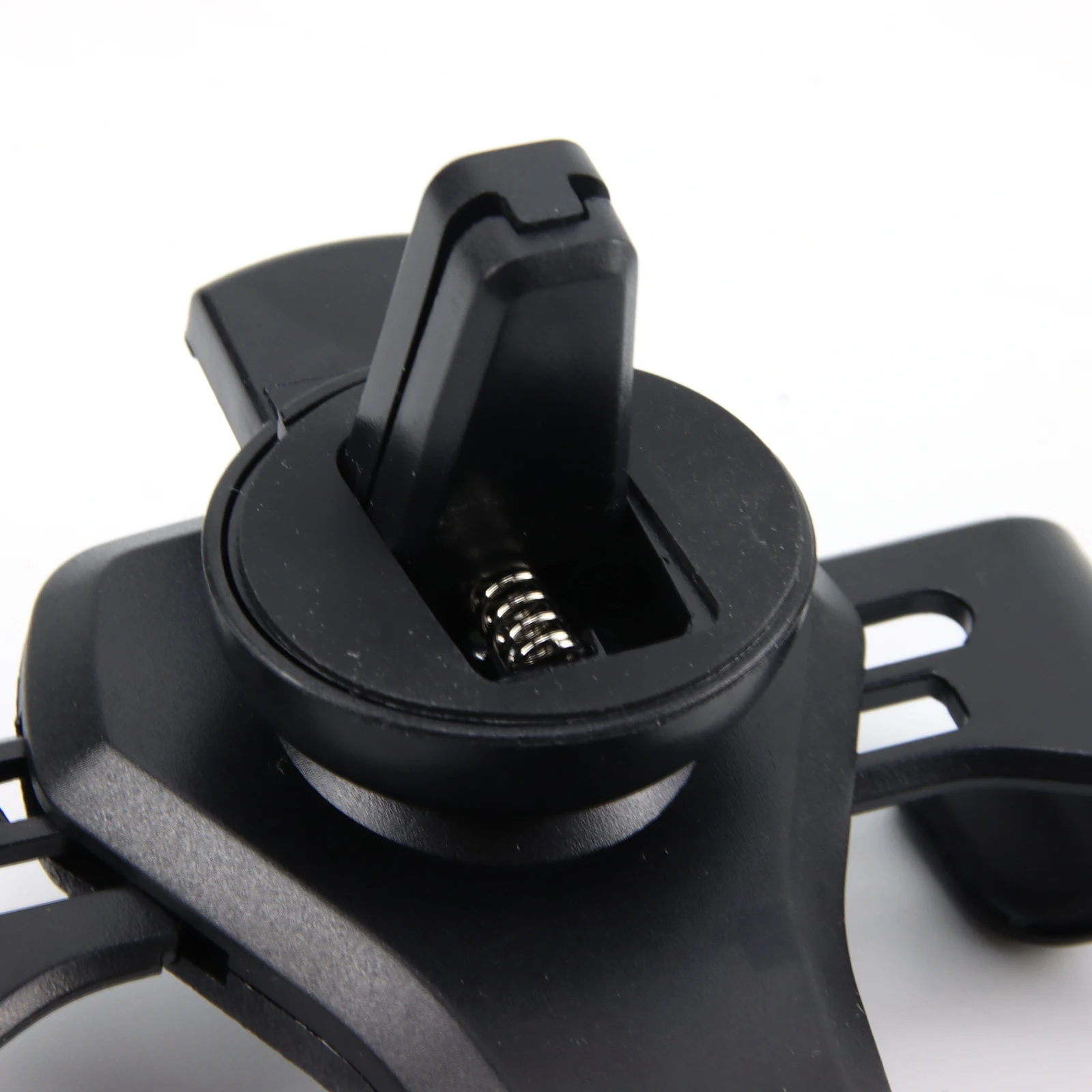 Рисунок 3 - Автомобильный держатель для вентиляции