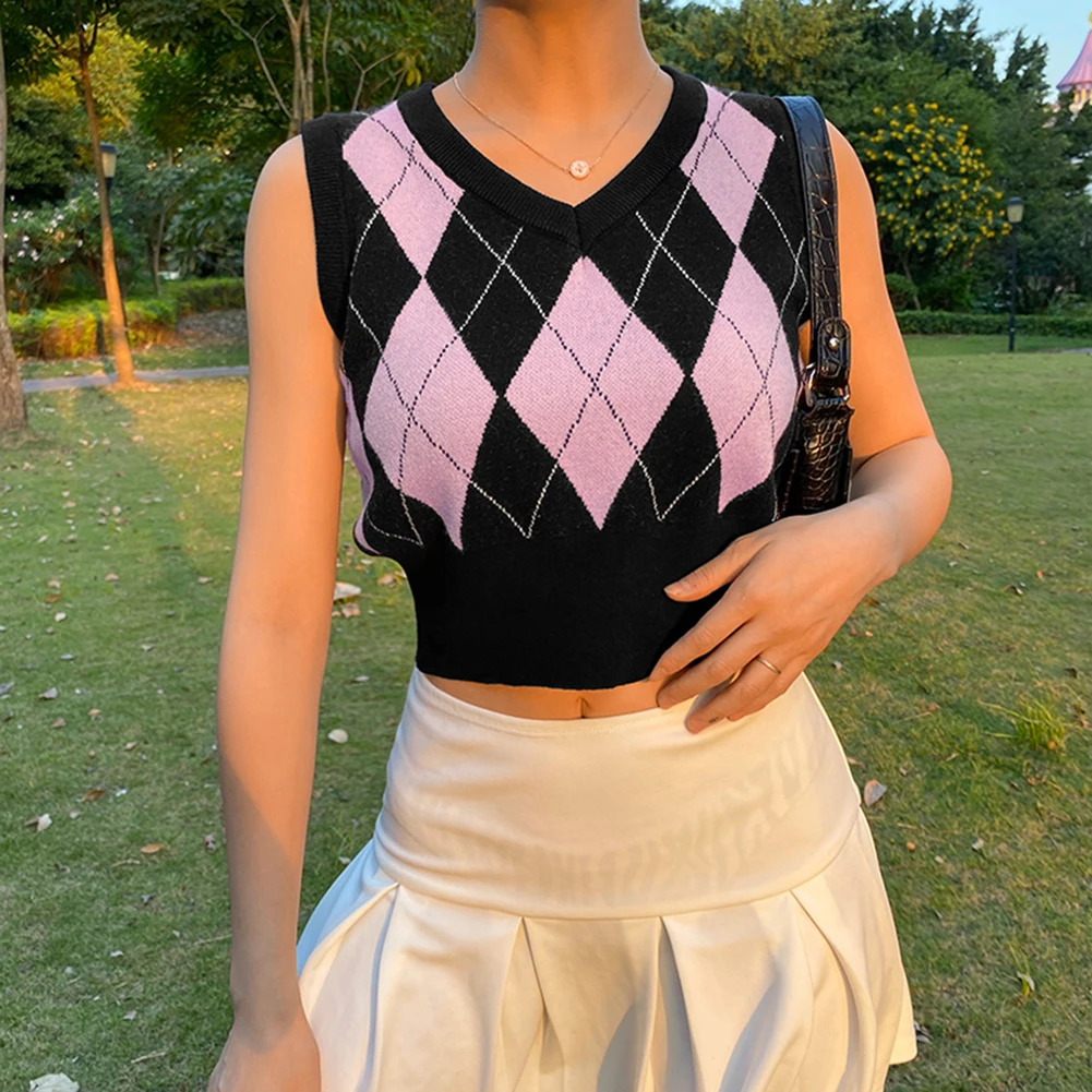

Women Sweater Vest Warm Knitting Top Sleeveless Sweaters S-L Autumn Winter Female Fashion Argyle V-Neck Casual Short Waist Coat