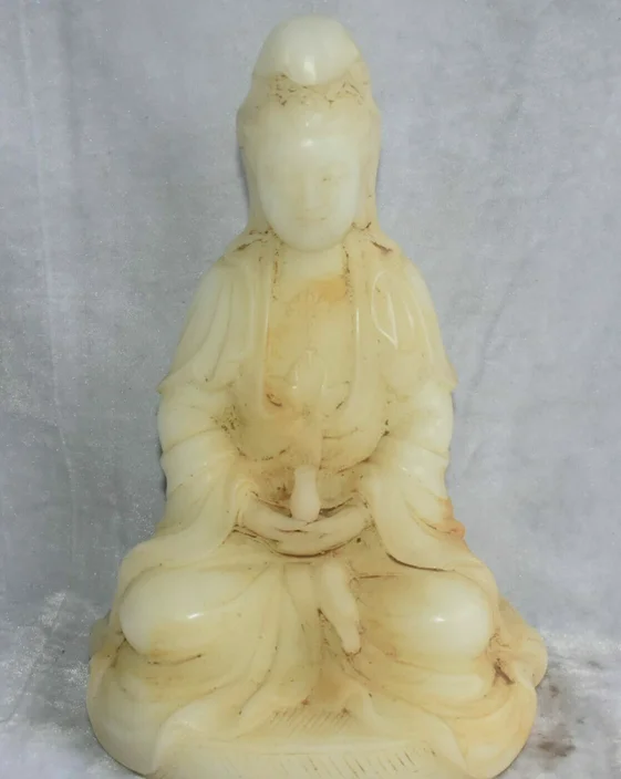 Статуя богини Гуань Инь из меди