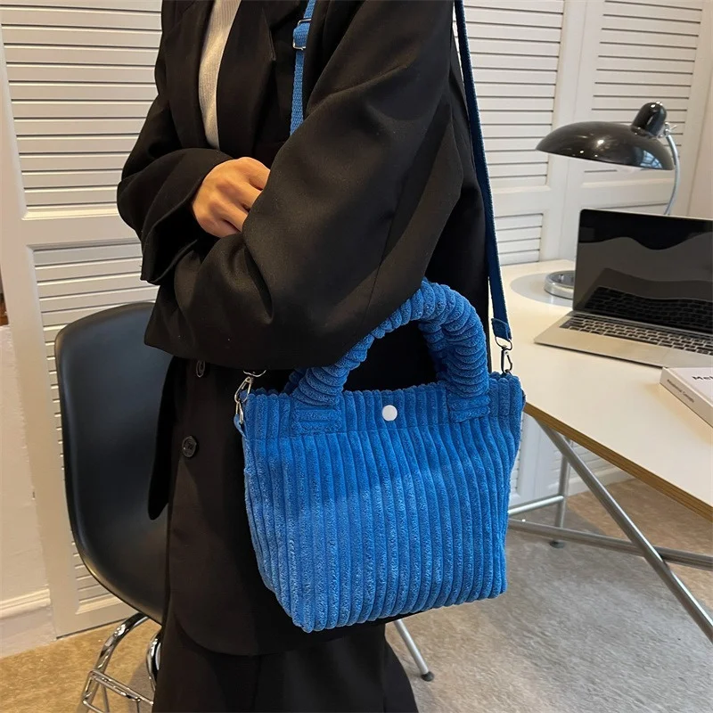 

Corduroy Casual Women's Side Shoulder 2023 Bag Trend 2023 New Cotton Zipper Tote Handbags Designer Ladies Shopper Purse