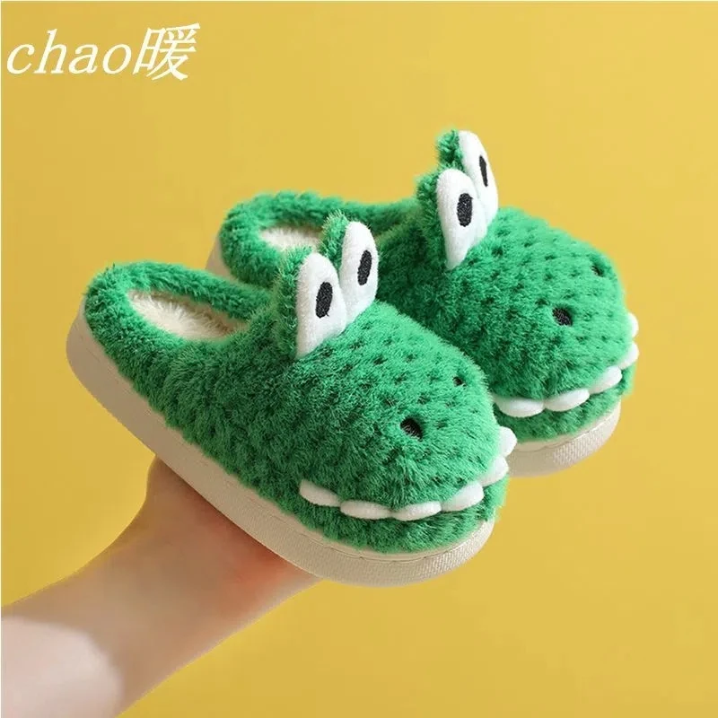2023 Winter slippers to be home child animal cartoon dinasour fur shoes kawaii green fluffy kids shoes